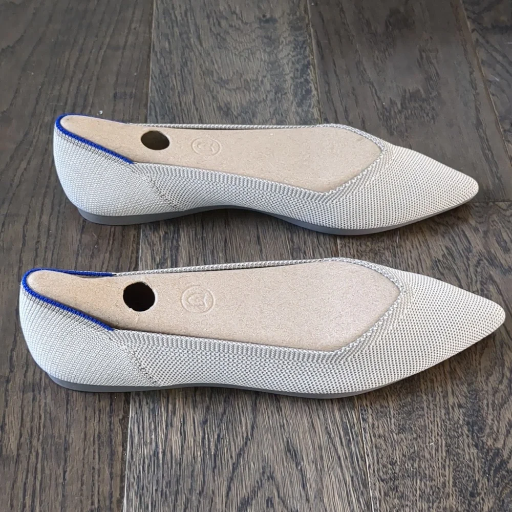 Rothy’s NWT Pointed Flats, Gray, Size 8 - Picture 2 of 4